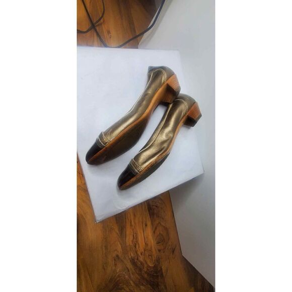 AGL 37 Gold soft leather slipon. Comfy. Granny Vibe. Luxury. Round Toes. #0739 - Picture 9 of 10